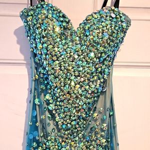 Turquoise Sequin Strapless Full Length Dress - size 8